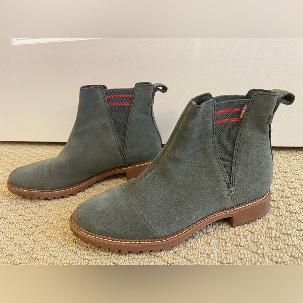 Dusty Green Chelsea Boots